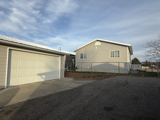 Photo - 3390 Canyon Dr