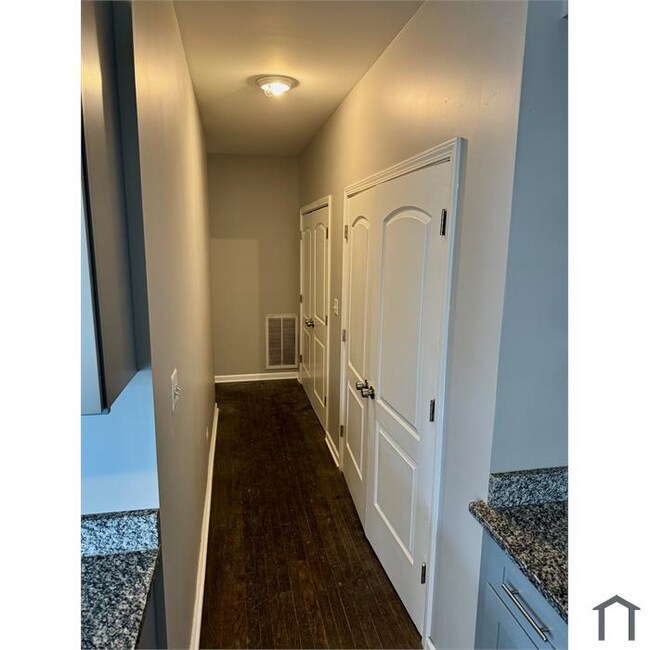 Photo - 4209 W Jackson Blvd Unit 3