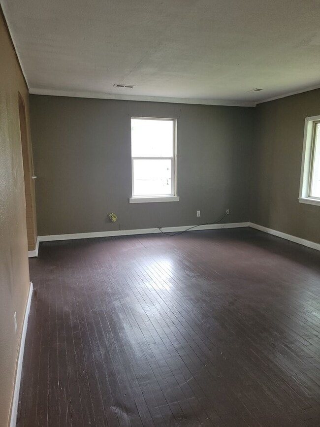 Photo - 2 bed 1 bath