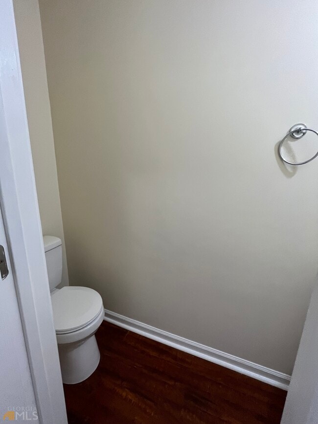 Photo - 166 Seabreeze Ct