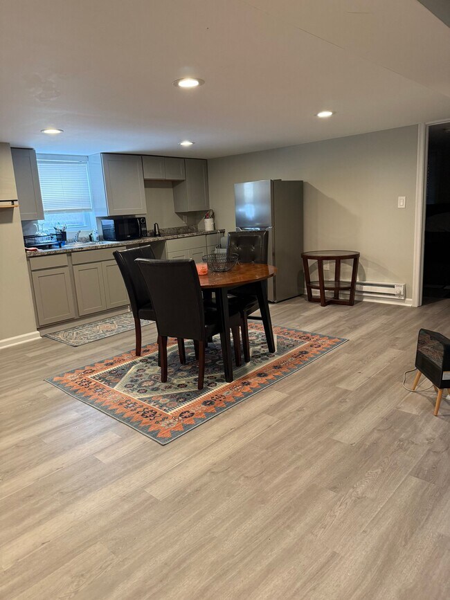 811 Thayer Ave Unit basement