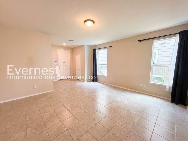 Photo - 13700 Vigilance St