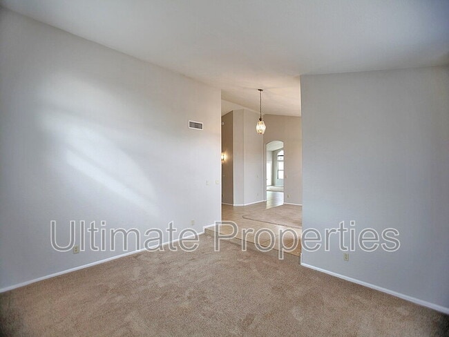 Photo - 10922 W Cottonwood Ln