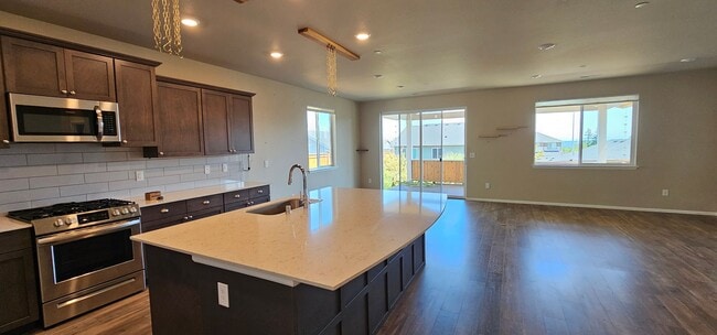 Photo - Bremerton Rambler