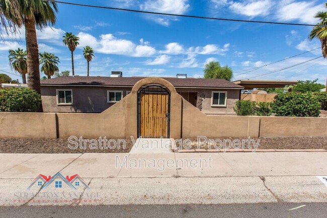 Photo - 2204 West Campbell Ave Unidad 2 Rental