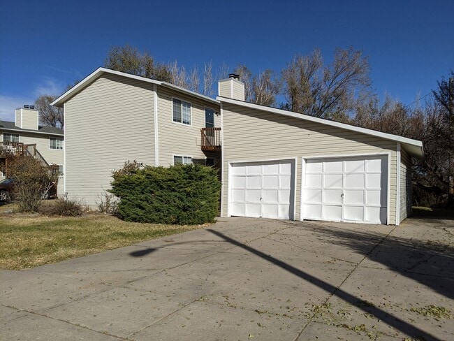 Building Photo - 735 Manitou Blvd Unit Manitou Blvd 735 A Rental
