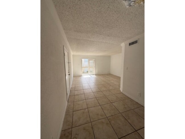 Photo - 2 bedrooms 1 bathroom condo in Serravela