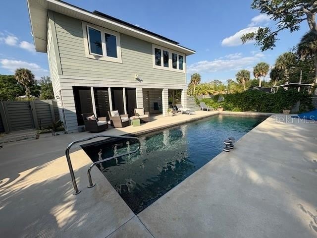 Photo - 385 W Cowles St