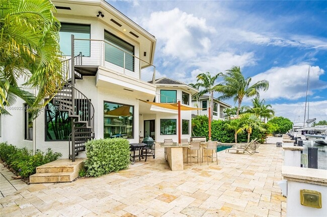 Photo - 307 NE 23rd Ave