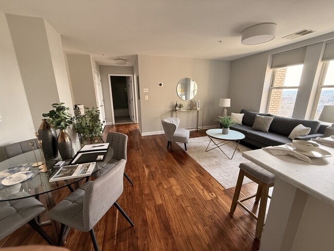 Photo - 1308 Clifton St NW