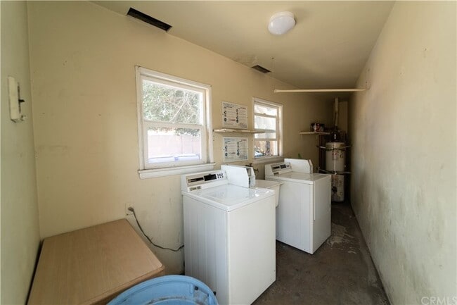 Washer and Dryer Available - 9932 Mallison Ave Unit A
