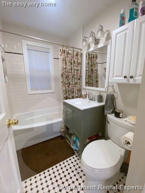 Photo - 519 Main St Unit #1