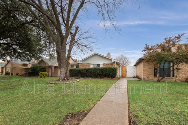 Photo - 1613 Hackamore St House