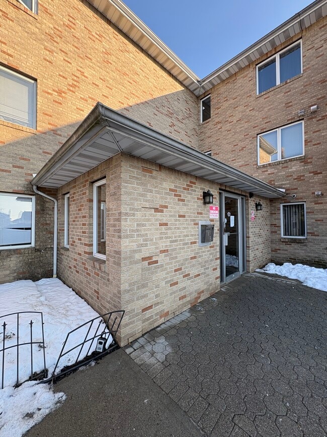 Photo - 1250 N Broad St Unit C8