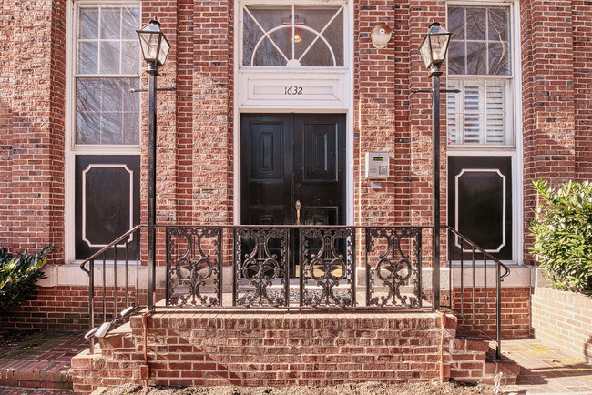 Photo - 1632 30th St NW Townhome