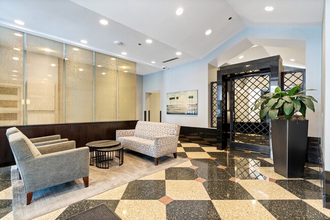 Photo - 111 W Maple St Unit 3004