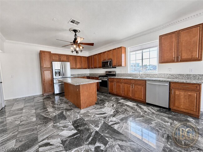 764 Benedict Dr