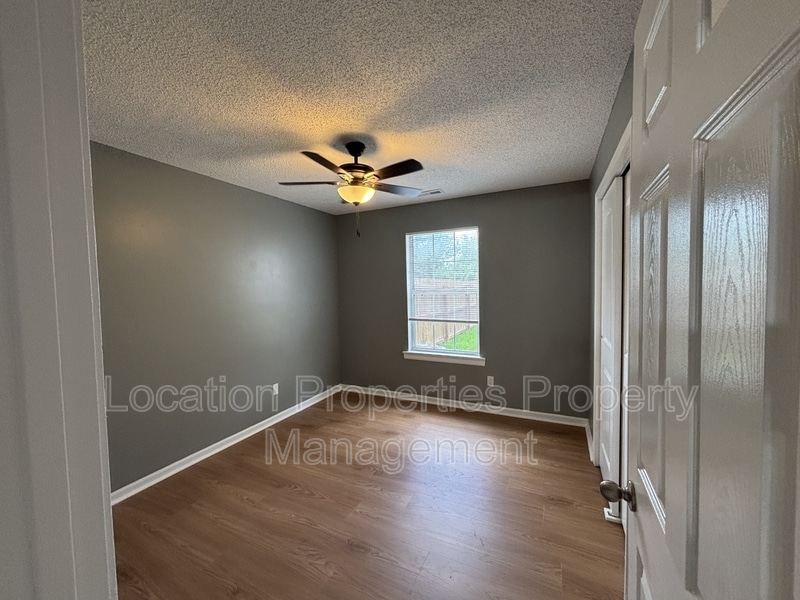 Photo - 1406 E 21st Terrace