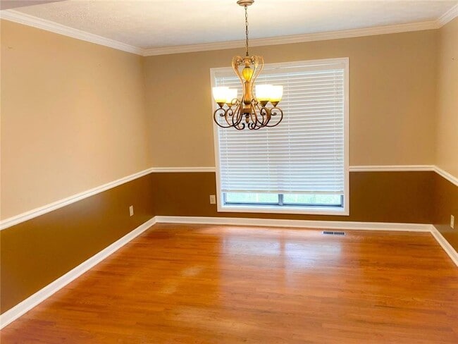 Photo - 2100 Old Forge Way