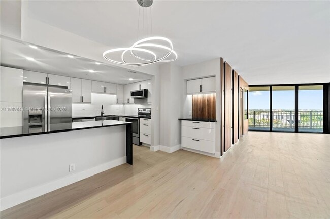 Photo - 1000 Quayside Terrace Condo Unit 1909
