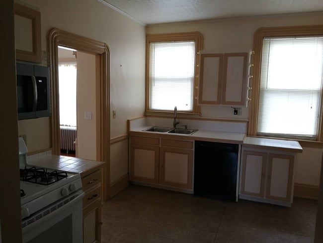Photo - 34 Hume Ave Unit 2