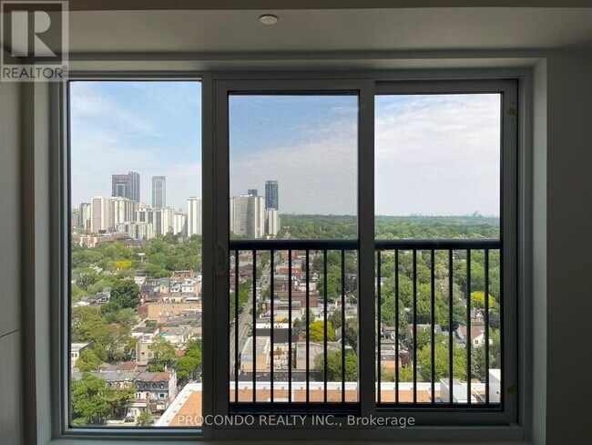 Photo - 10 Oak St Unit 2010