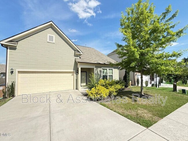 Building Photo - 2433 Cedar Rock Dr