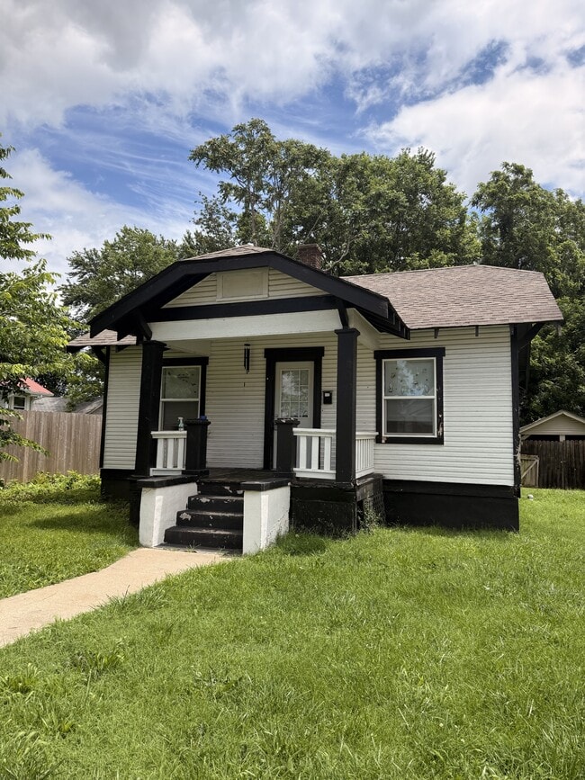 Photo - 518 N Nettleton Ave