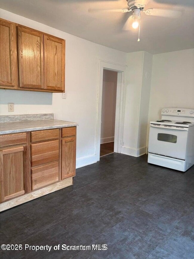 Photo - 1017 Main St