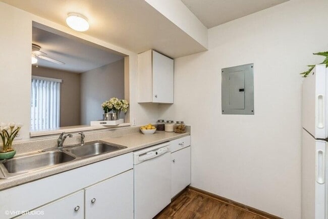 Photo - Super cute, 2 story townhome in West Ames