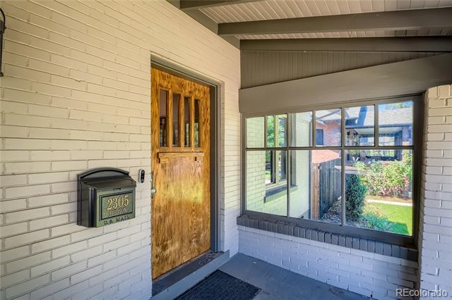 Photo - 2305 Hudson St