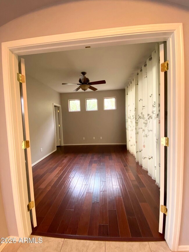 Photo - 337 West Swan Drive