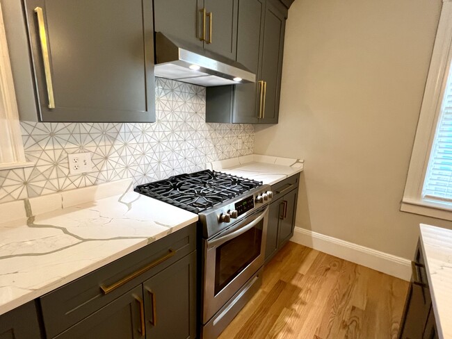 Photo - 257 Highland Ave Unit 1