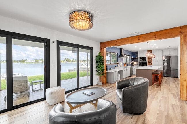 Photo - 1742 Harborside Cir