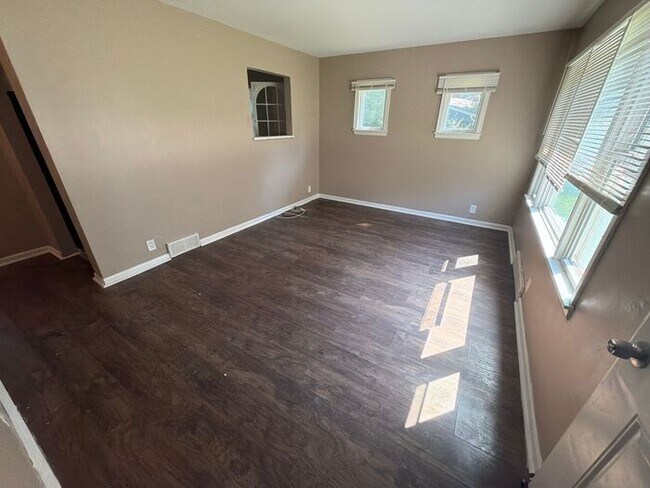 Spacious 4-Bedroom Home with Garage & Breezeway