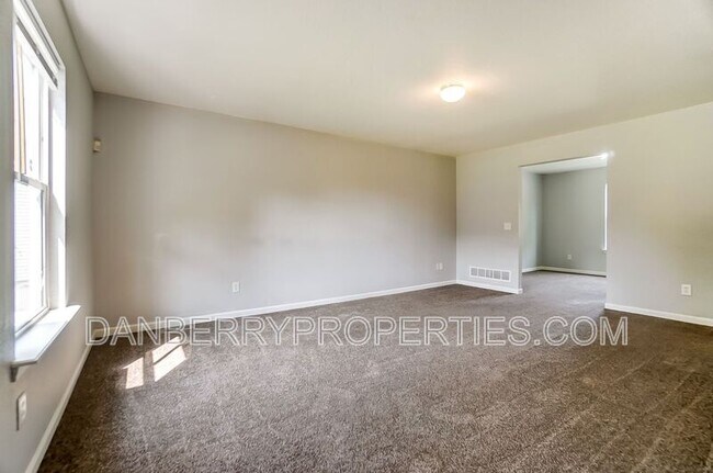 Photo - 3716 Turret Green Dr