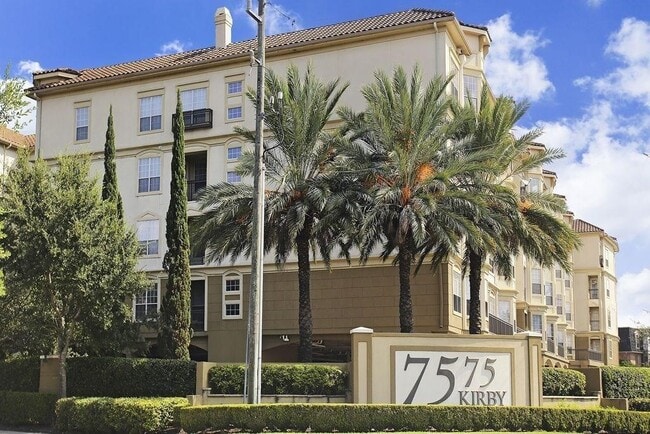 Building Photo - 7575 Kirby Dr Unit 2401