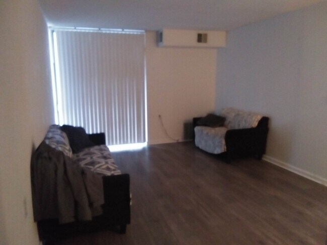 Photo - 1750 N Marywood Ave Unit 413