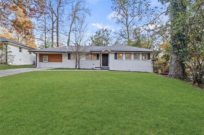 Building Photo - 2378 Green Forrest Dr