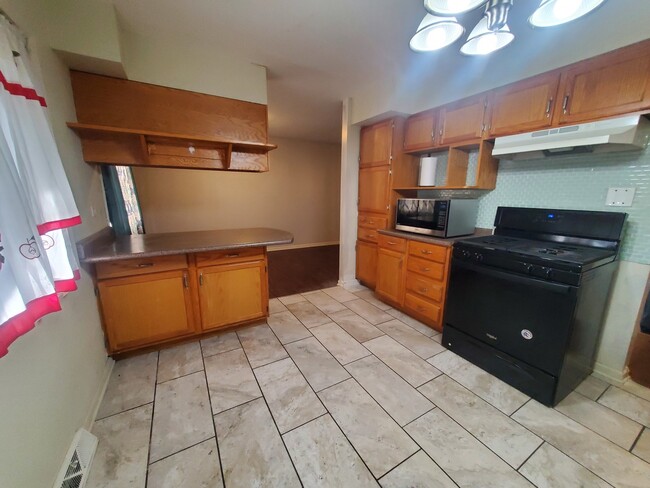 Photo - 450 E Mulberry Ct