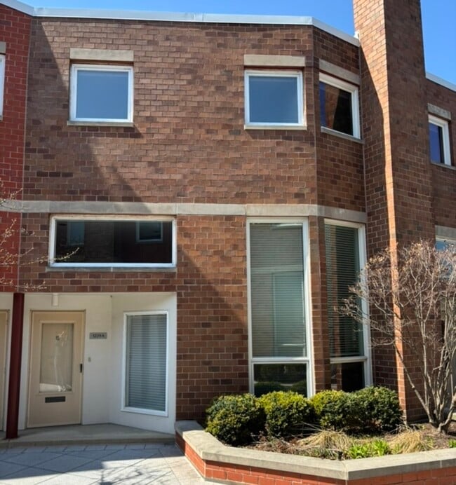 Photo - 1229 Central St