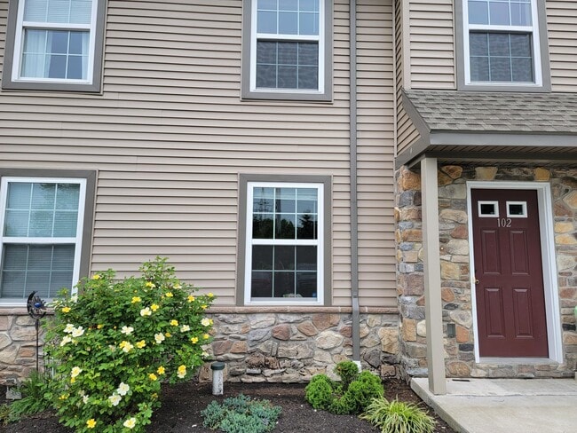 Photo - 255 Clay School Rd