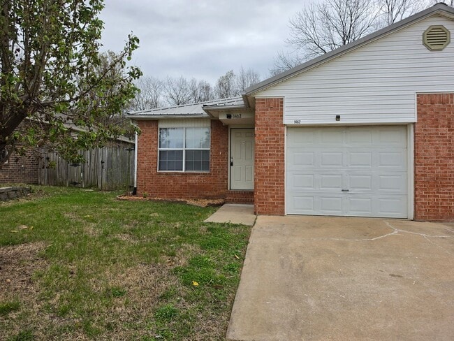 Photo - 1462-1462 N Dawn Dr Unit Dawn 1462