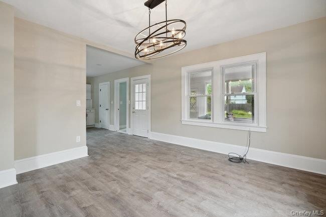 Photo - 1030 Glen Cove Ave