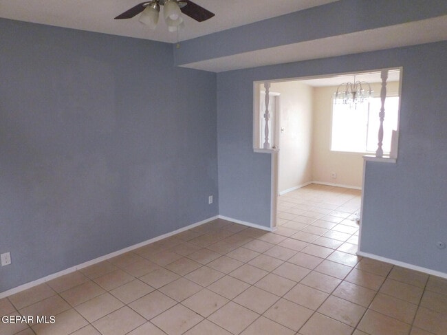 Photo - 5629 Wadsworth Ave