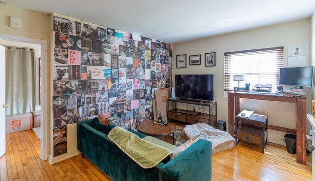 Photo - Great location with large Deck