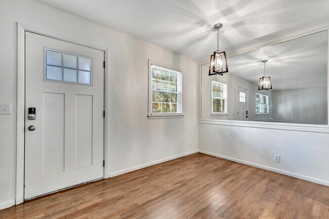 Photo - Rosewood Commons