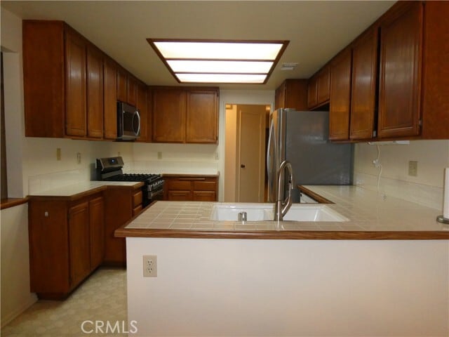 Photo - 10695 Jasper Ave