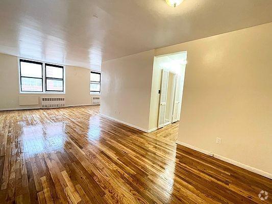 Building Photo - 1 bedroom in Bronx NY 10463 Unit 3F Rental