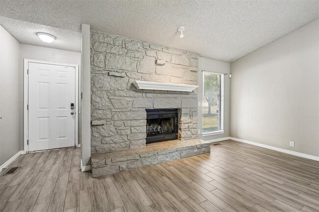 Photo - 217 Cypress Dr